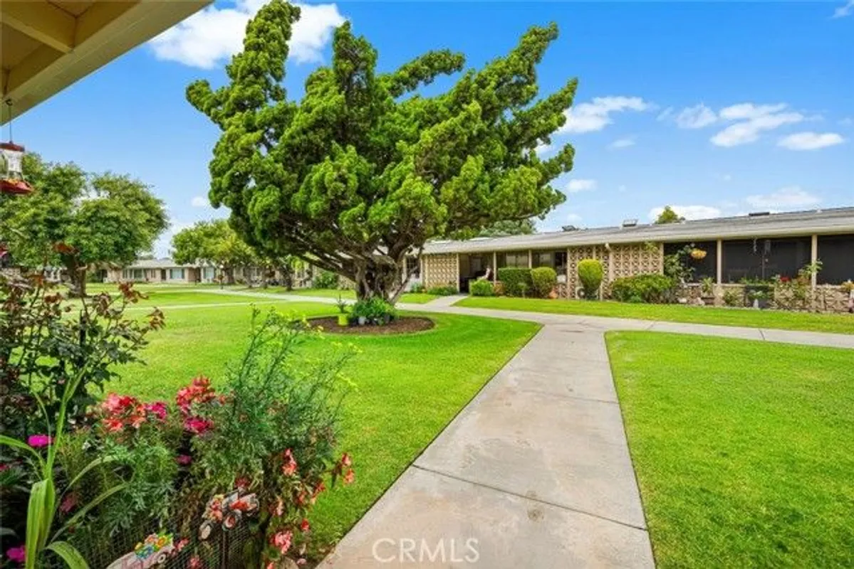 Property Slideshow image 1 of 23 | 1341 weeburn 75k, Seal Beach, CA, 90740