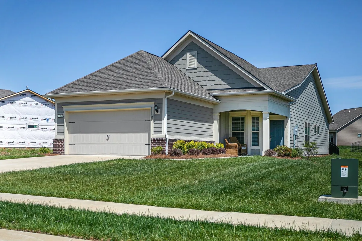 Property Slideshow image 1 of 47 | 1402 cannon ln, Spring Hill, TN, 37174