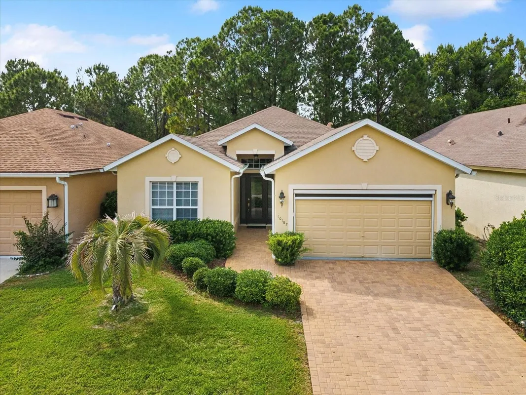 Property Slideshow image 1 of 81 | 10187 holly berry dr, Weeki Wachee, FL, 34613