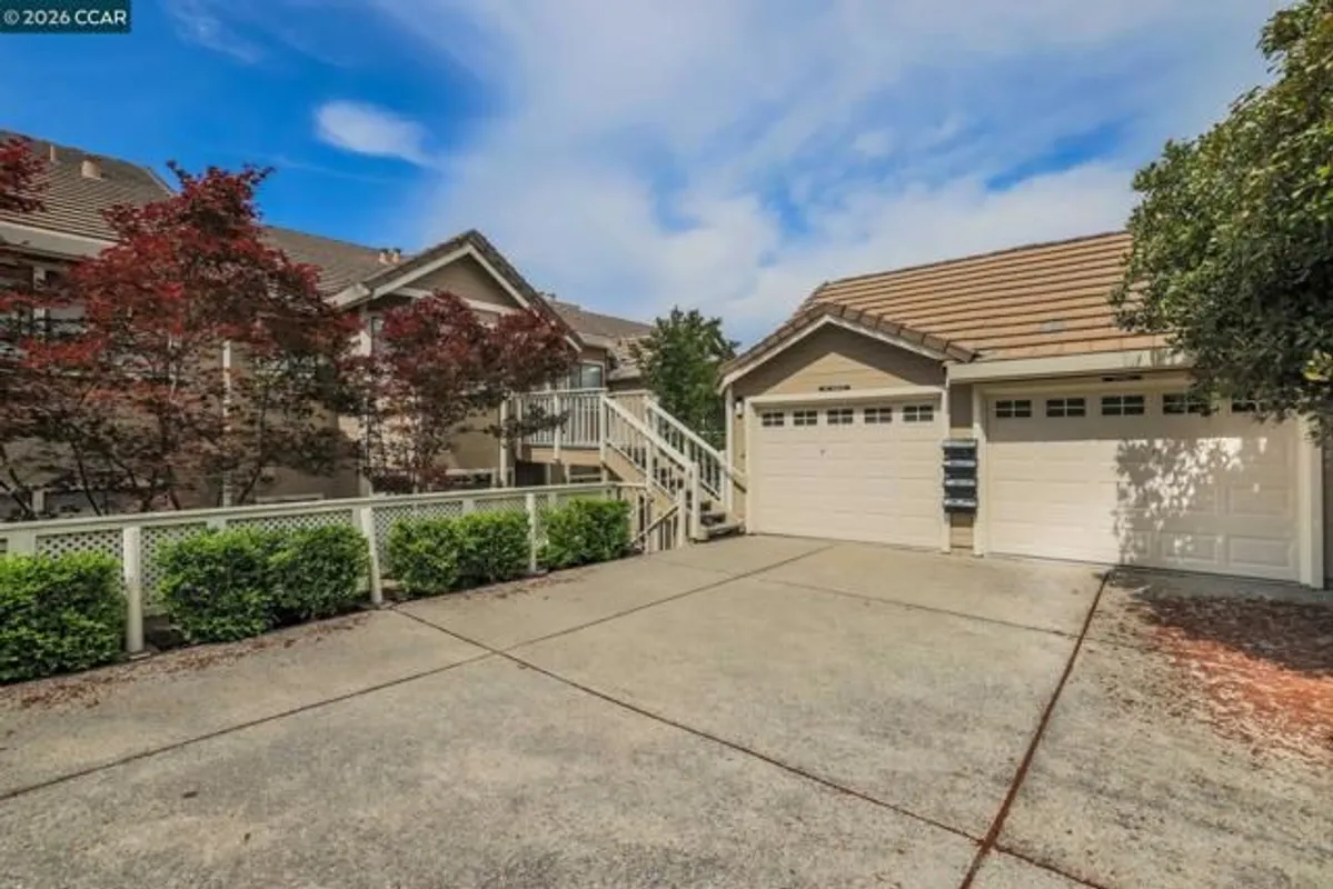 Property Slideshow image 1 of 41 | 5593 terra granada dr 3a, Walnut Creek, CA, 94595