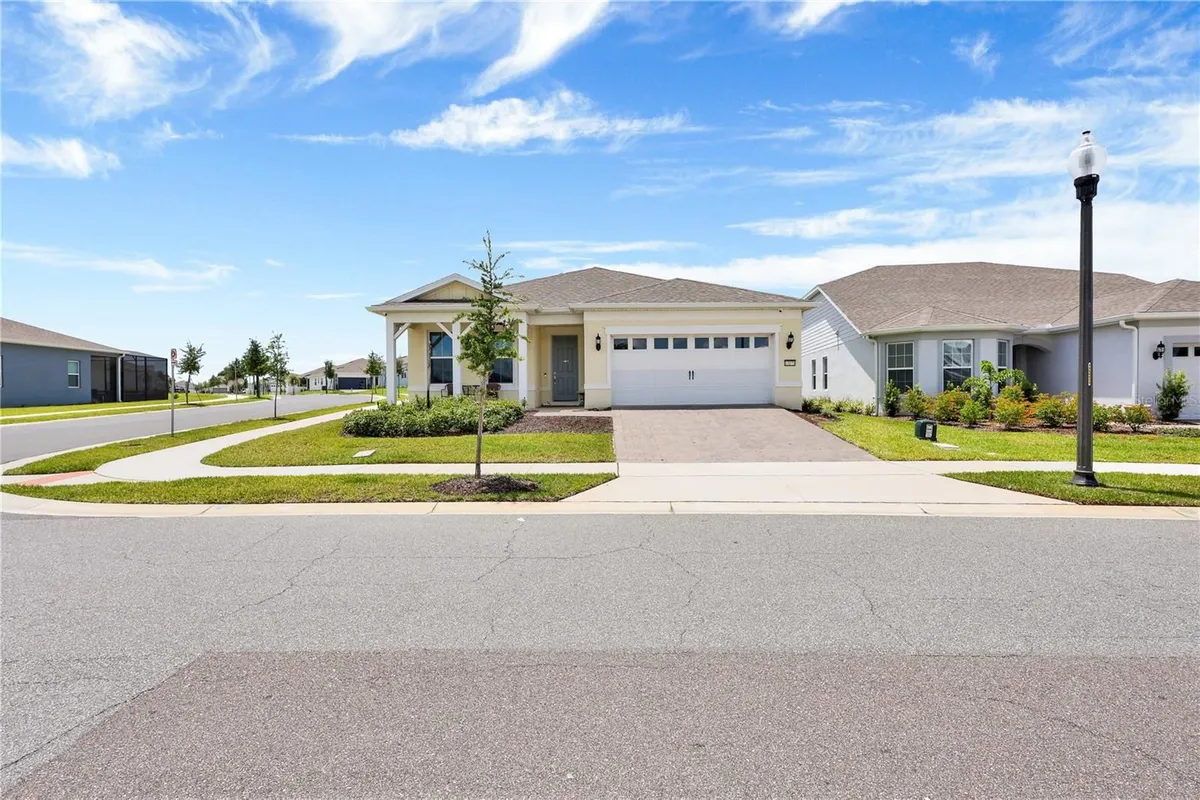 Property Slideshow image 1 of 43 | 13175 sunny retreat ln, Winter Garden, FL, 34787