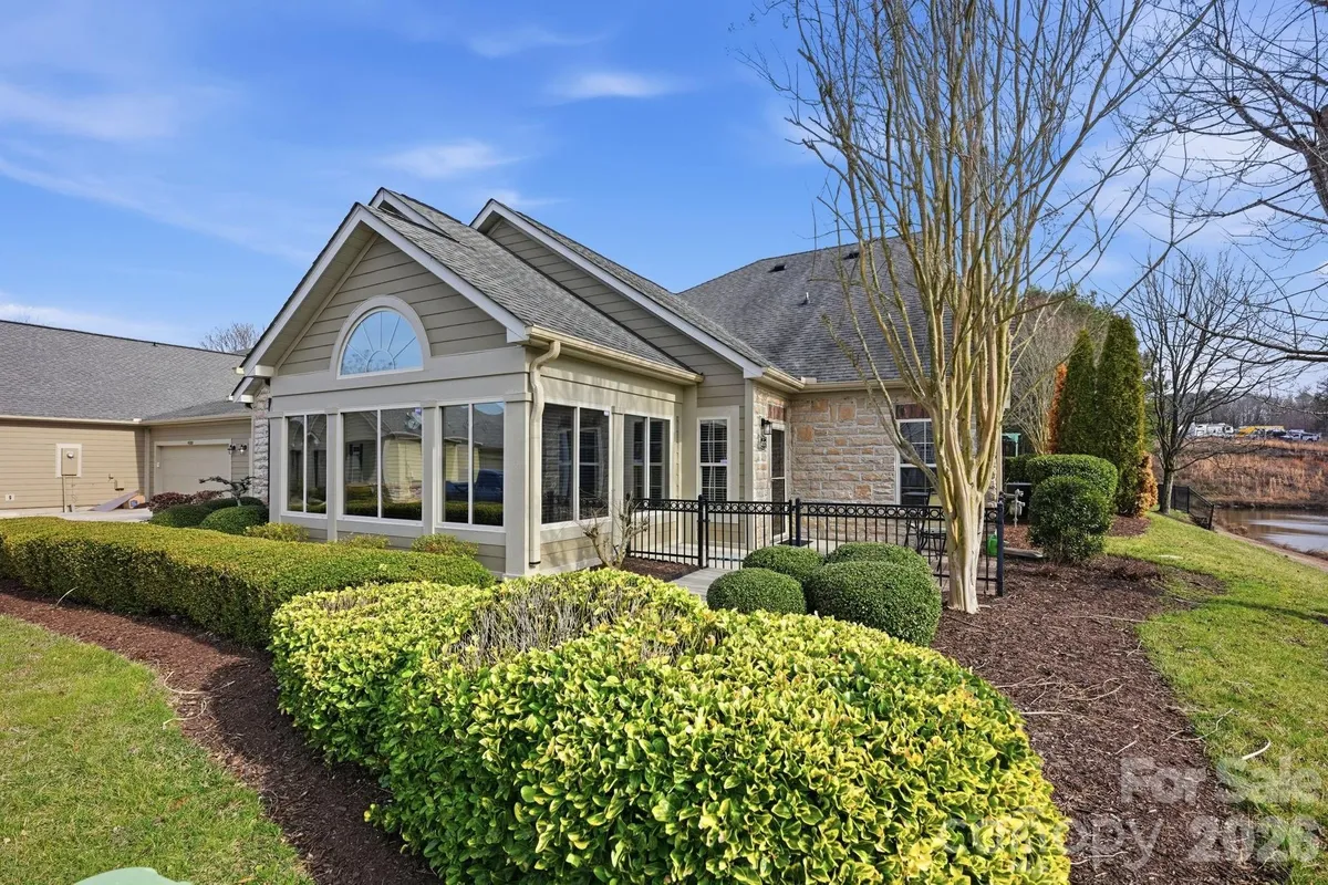 Property Slideshow image 1 of 32 | 4737 polo gate blvd, Charlotte, NC, 28216