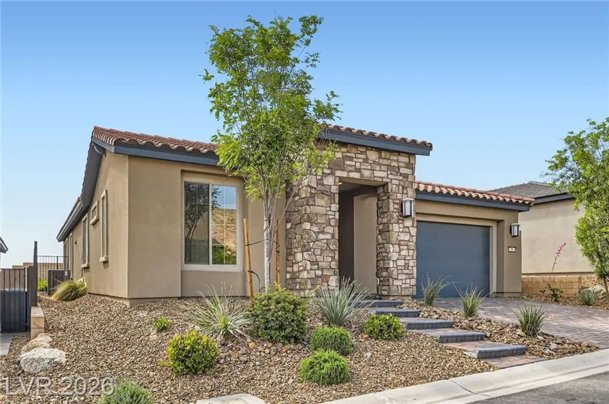 Property Slideshow image 1 of 47 | 58 sun lily ln, Henderson, NV, 89011