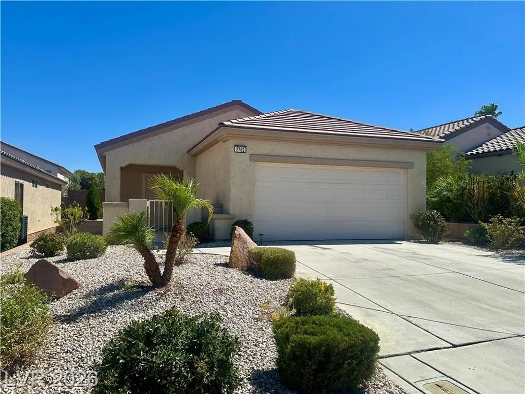 Property Slideshow image 1 of 20 | 2782 meadow park ave, Henderson, NV, 89052