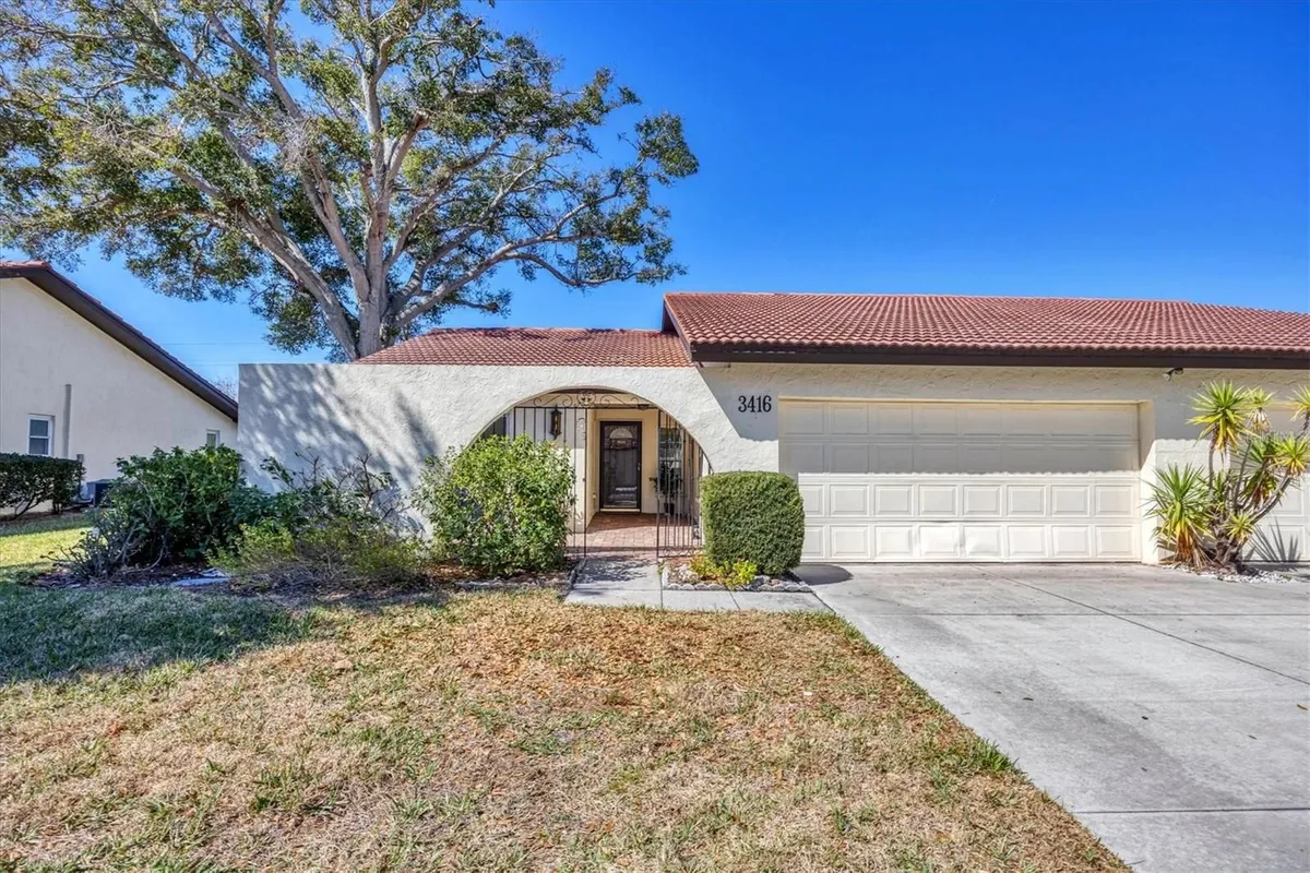 Property Slideshow image 1 of 29 | 3416 montilla ct 8405, Sarasota, FL, 34232