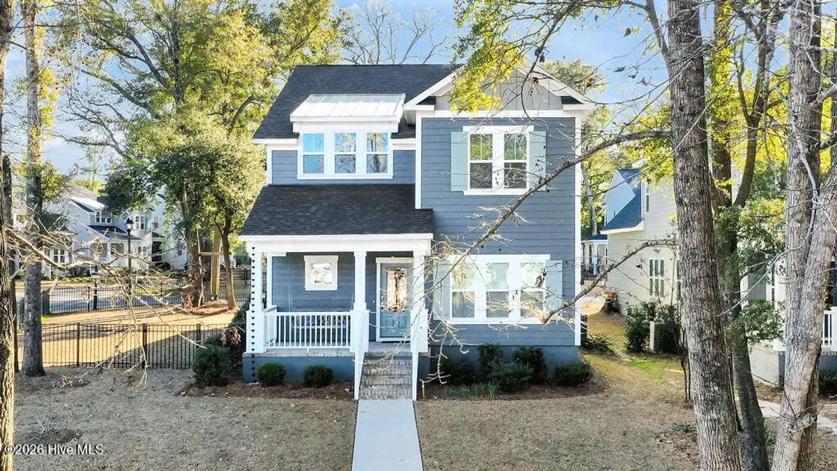 Property Slideshow image 1 of 86 | 166 kerr landing dr, Castle Hayne, NC, 28429