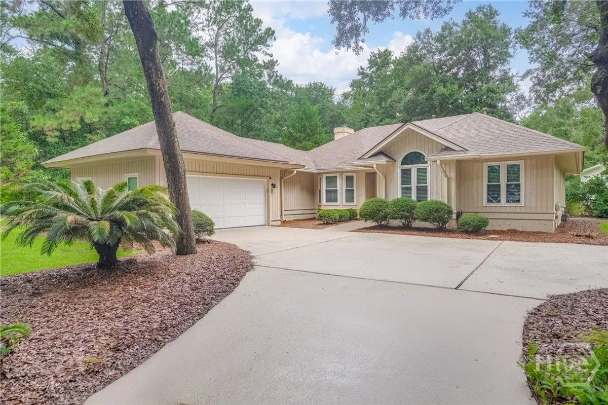 Property Slideshow image 1 of 20 | 1 carlow ln, Savannah, GA, 31411