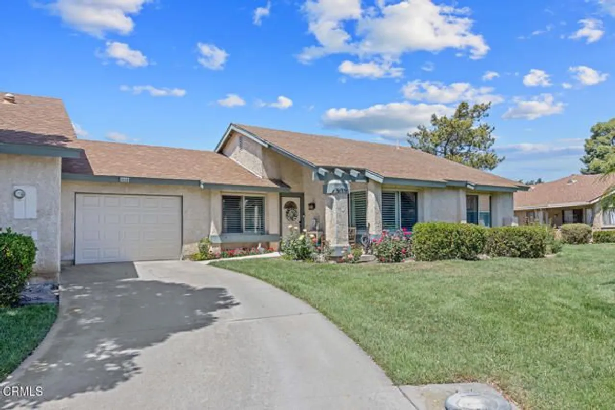 Property Slideshow image 1 of 73 | 31330 village 31 31, Camarillo, CA, 93012