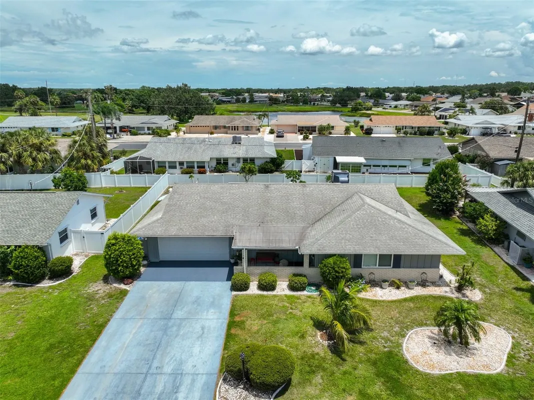 Property Slideshow image 1 of 48 | 613 la jolla ave, Sun City Center, FL, 33573