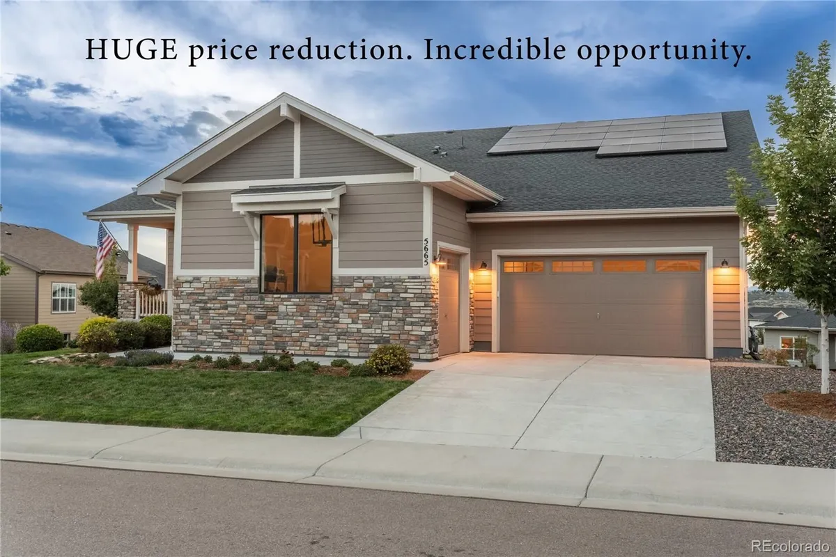 Property Slideshow image 1 of 50 | 5665 shadescale way, Castle Rock, CO, 80104