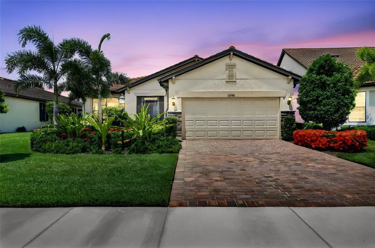 Property Slideshow image 1 of 84 | 16748 blackwater ter, Bradenton, FL, 34202