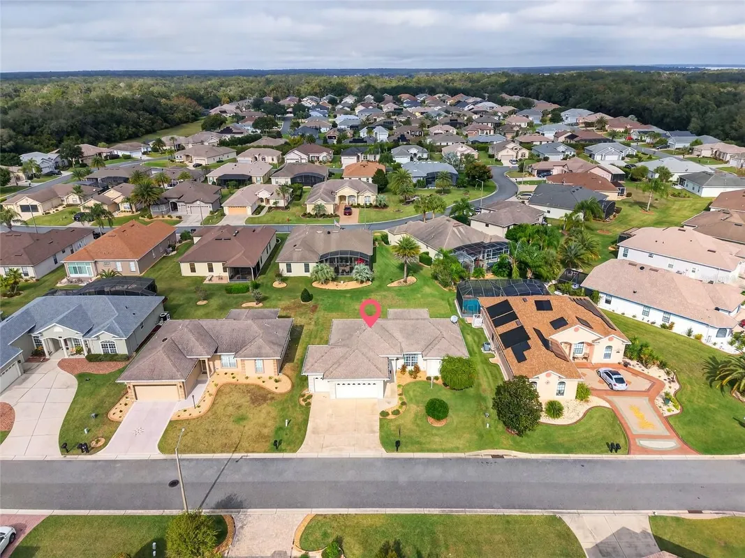 Property Slideshow image 1 of 40 | 11019 se 170th lane rd, Summerfield, FL, 34491