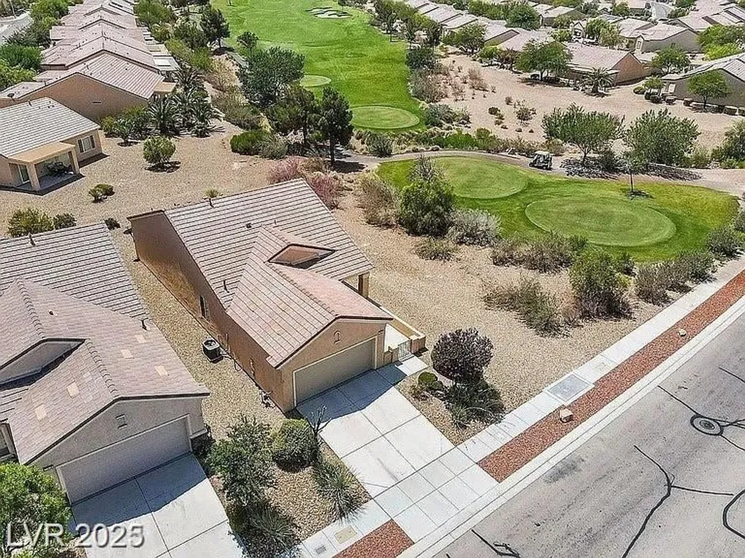 Property Slideshow image 1 of 1 | 7904 broadwing dr, North Las Vegas, NV, 89084