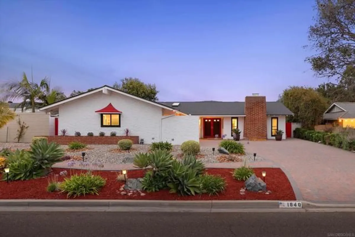 Property Slideshow image 1 of 61 | 1840 san pablo dr, San Marcos, CA, 92078
