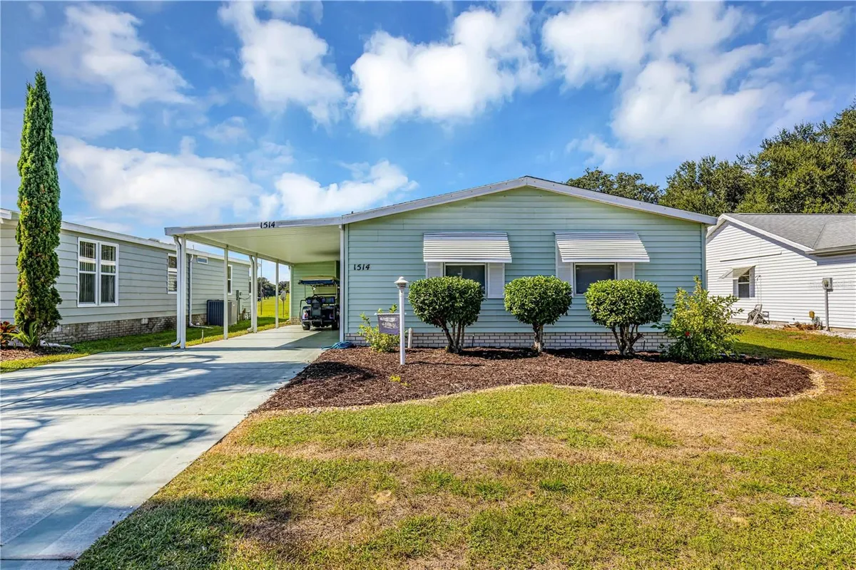 Property Slideshow image 1 of 41 | 1514 e schwartz blvd, Lady Lake, FL, 32159
