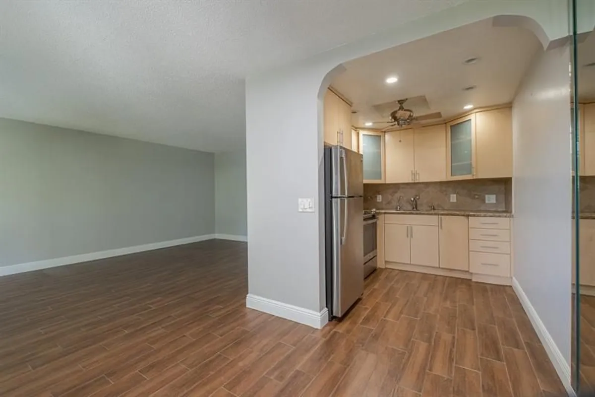 Property Slideshow image 1 of 22 | 2 tilford a # 2, Deerfield Beach, FL, 33442