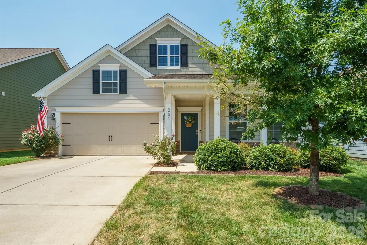 Property Slideshow image 1 of 41 | 261 robinwood ln, Clover, SC, 29710