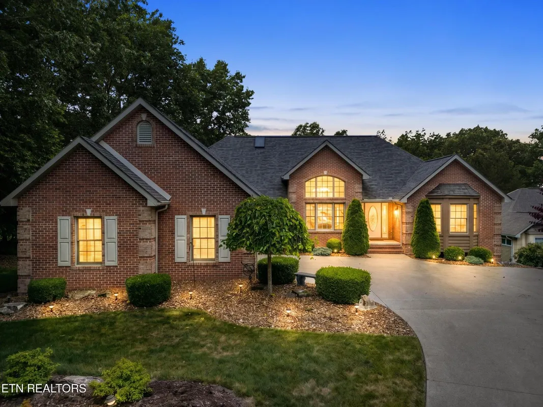 Property Slideshow image 1 of 50 | 106 mariners dr, Crossville, TN, 38558