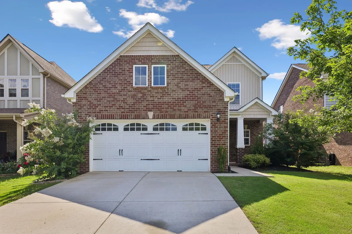 Property Slideshow image 1 of 31 | 1413 woodside dr, Lebanon, TN, 37087