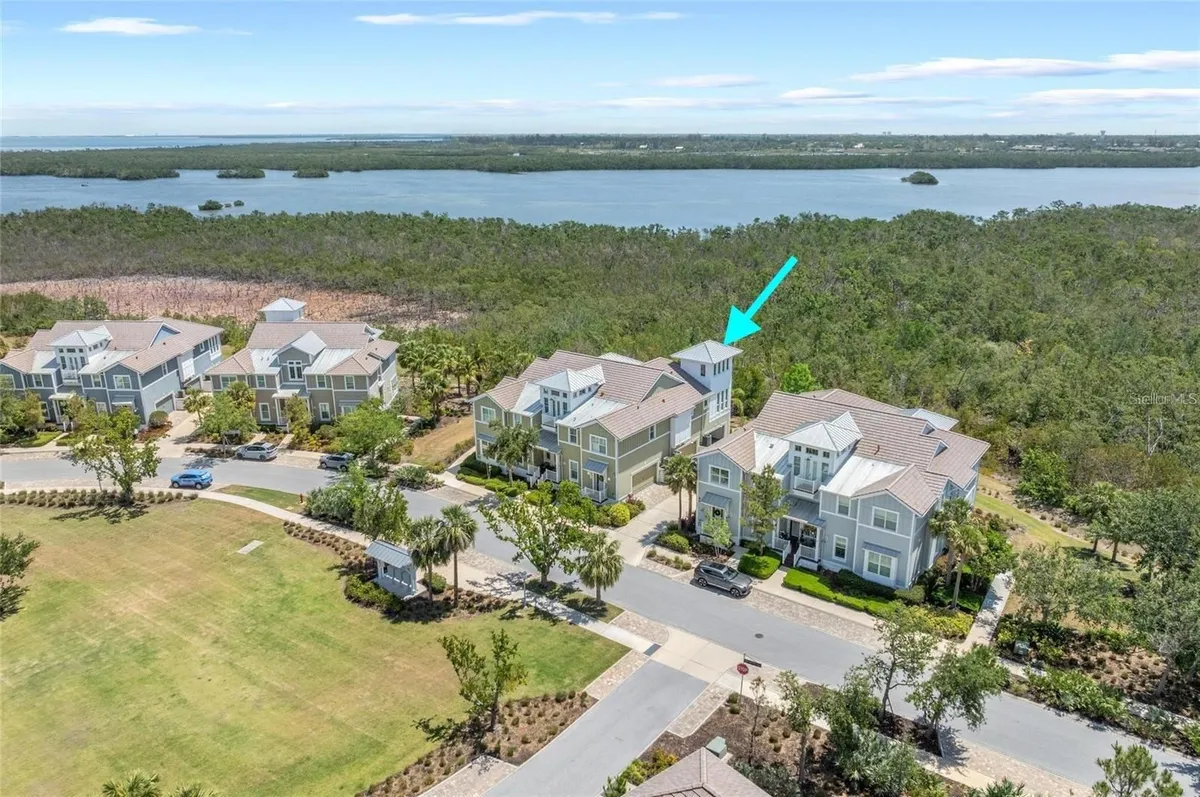 Property Slideshow image 1 of 99 | 241 sapphire lake dr 201, Bradenton, FL, 34209