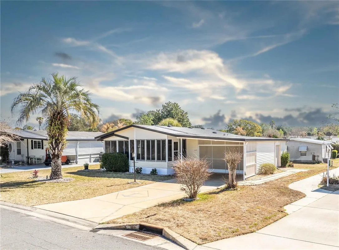 Property Slideshow image 1 of 31 | 615 tracy dr, Lady Lake, FL, 32159