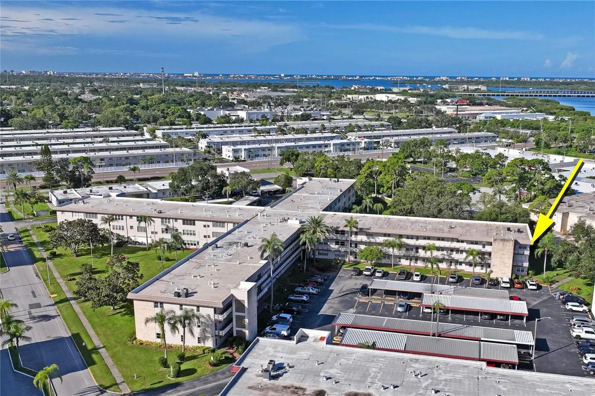 Property Slideshow image 1 of 45 | 5530 n 80th st c308, St Petersburg, FL, 33709