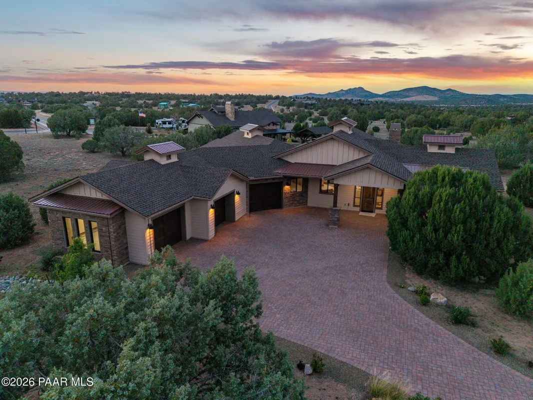 Property Slideshow image 1 of 121 | 15560 n elizabeth way, Prescott, AZ, 86305