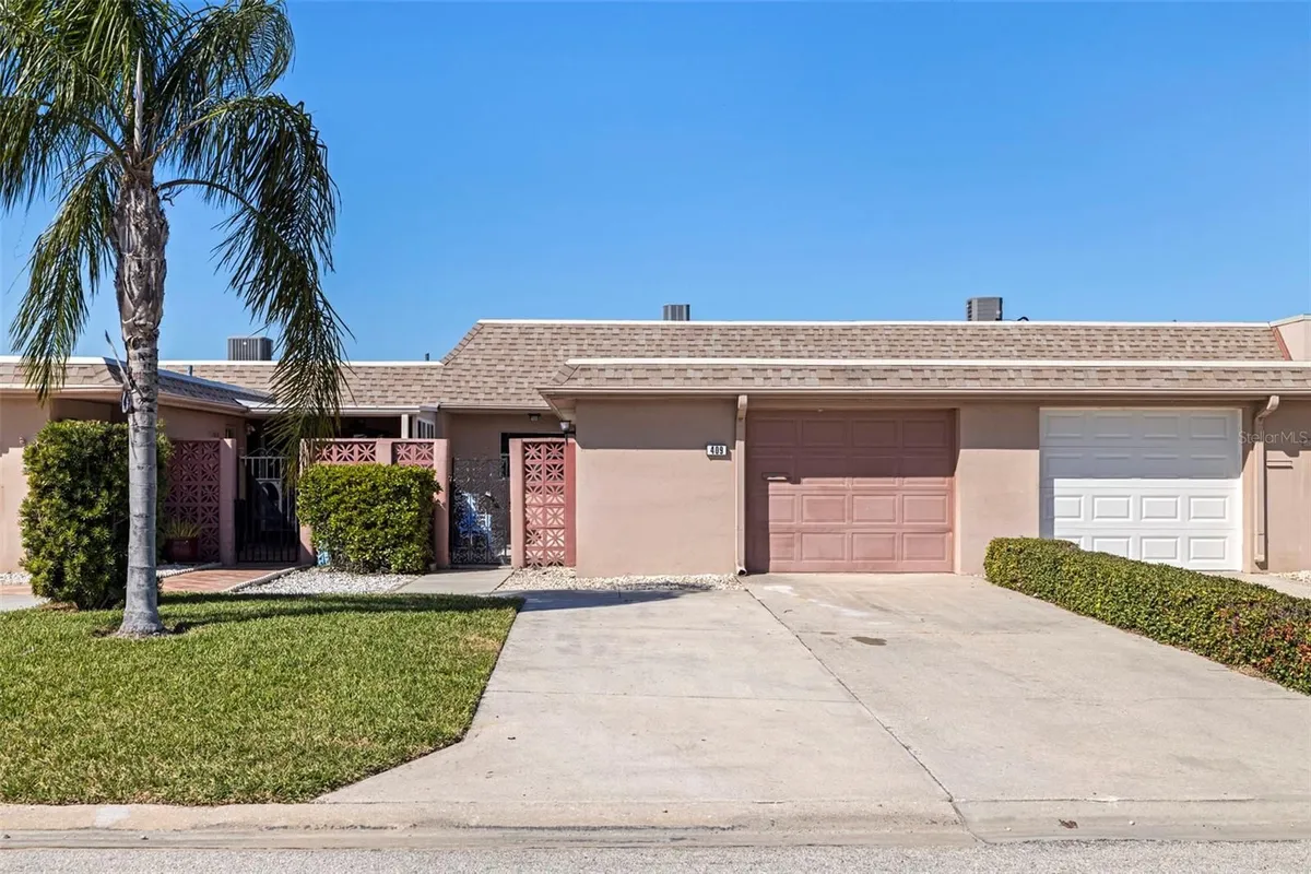 Property Slideshow image 1 of 41 | 409 boca ciega point blvd s # 409, Saint Petersburg, FL, 33708