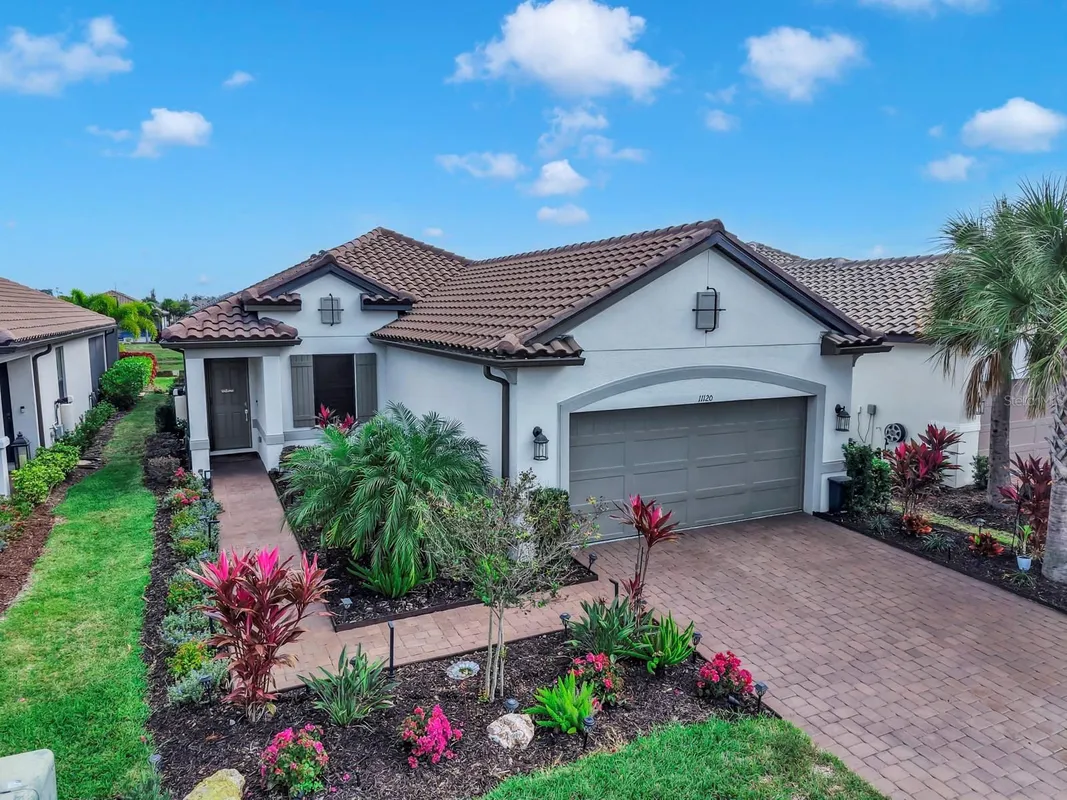 Property Slideshow image 1 of 54 | 11120 devonbridge dr, Palmetto, FL, 34221