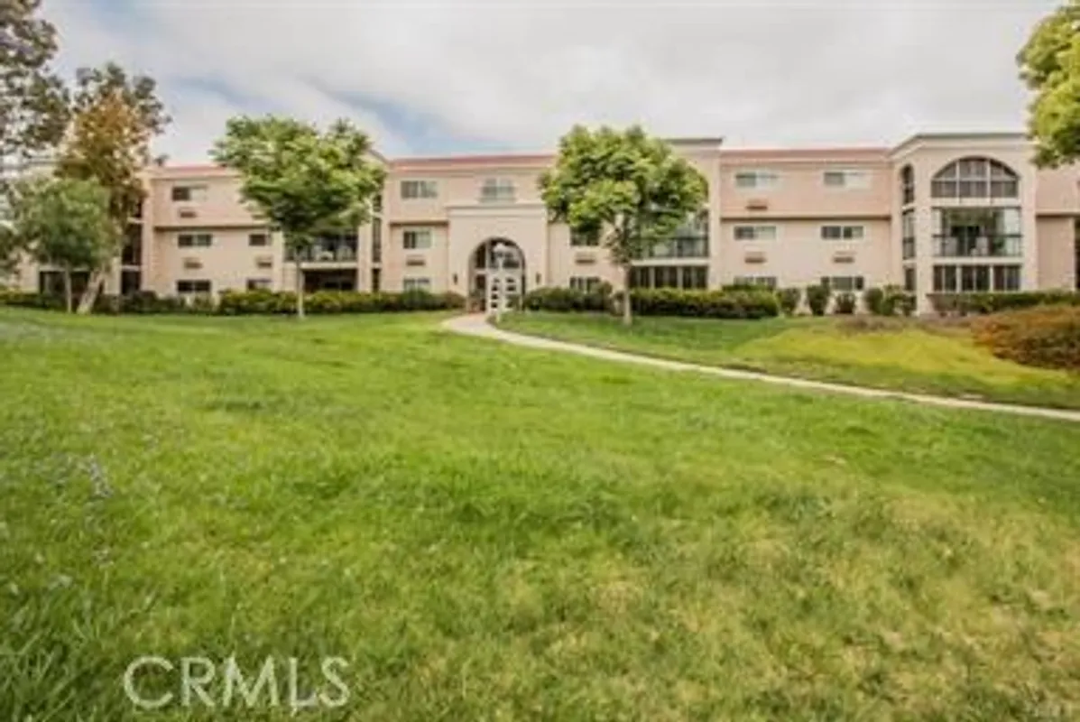 Property Slideshow image 1 of 12 | 5500 paseo del lago 1f, Laguna Woods, CA, 92637