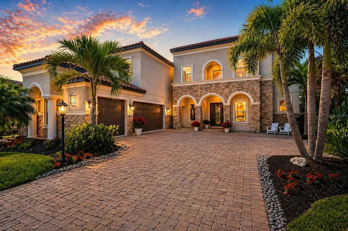 Property Slideshow image 1 of 100 | 5301 greenbrook dr, Sarasota, FL, 34238