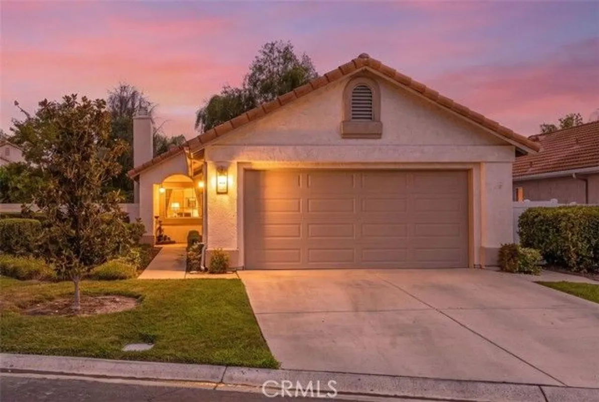 Property Slideshow image 1 of 44 | 40276 corte delfin, Murrieta, CA, 92562