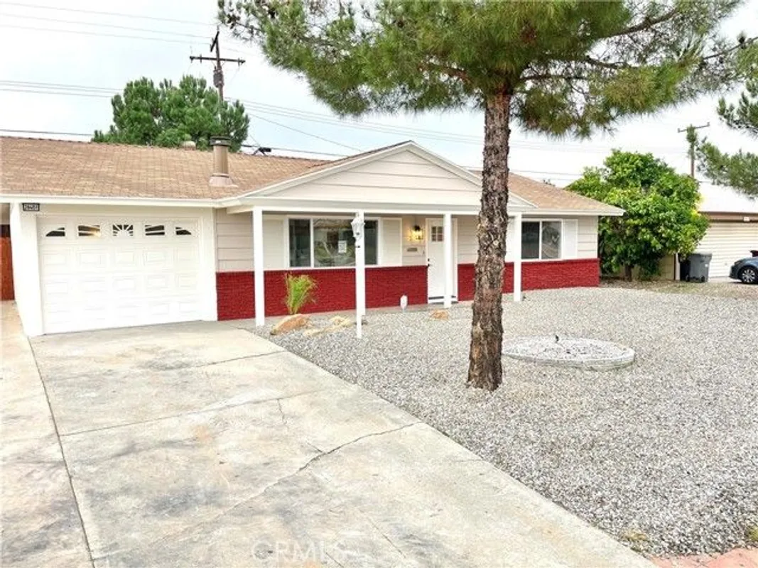 Property Slideshow image 1 of 40 | 28451 murrieta rd, Menifee, CA, 92586