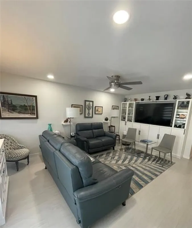 Property Slideshow image 1 of 68 | 2022 ellesmere b # 2022, Deerfield Beach, FL, 33442