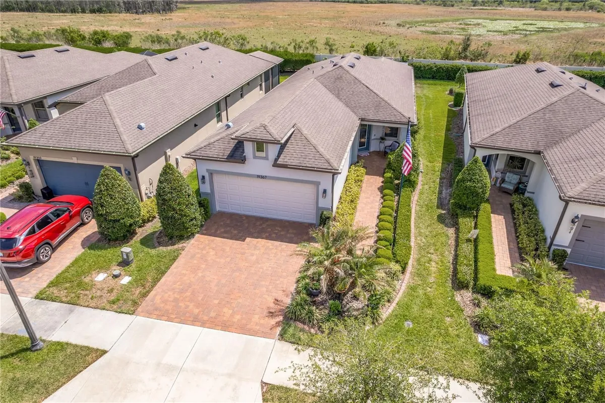 Property Slideshow image 1 of 48 | 19367 coastal shore ter, Land O Lakes, FL, 34638