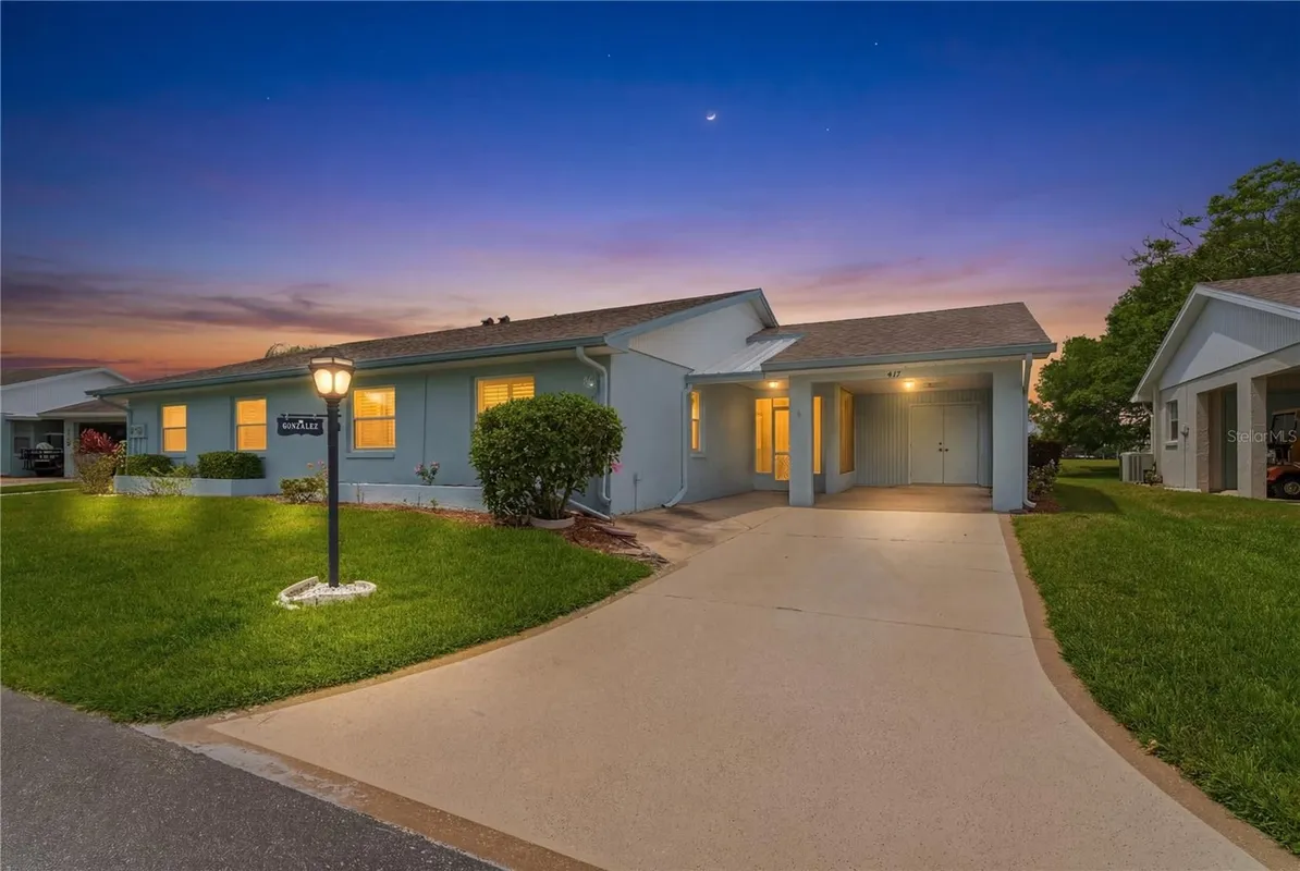 Property Slideshow image 1 of 47 | 417 gladstone pl, Sun City Center, FL, 33573