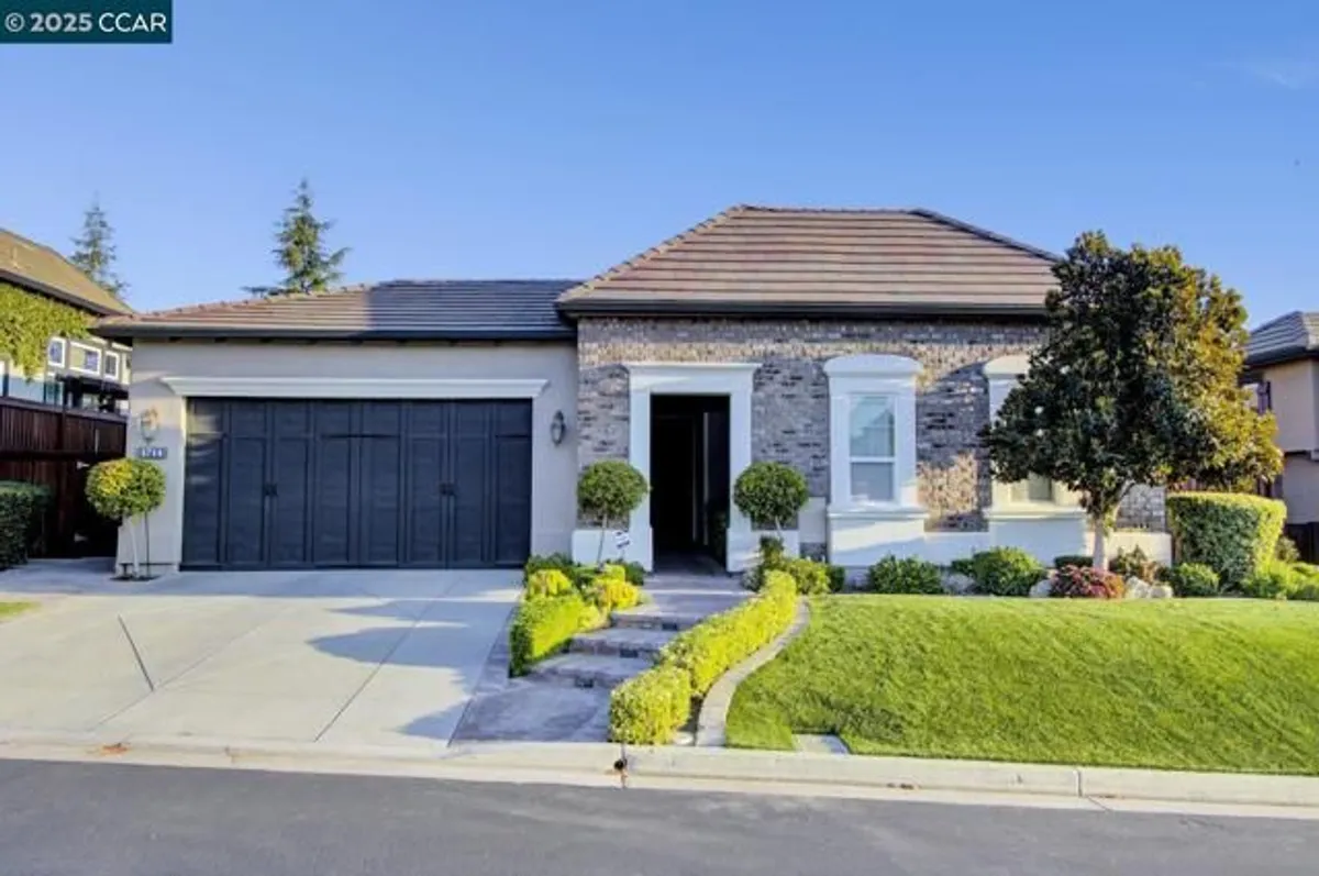 Property Slideshow image 1 of 56 | 1714 saint emilion ln, Brentwood, CA, 94513