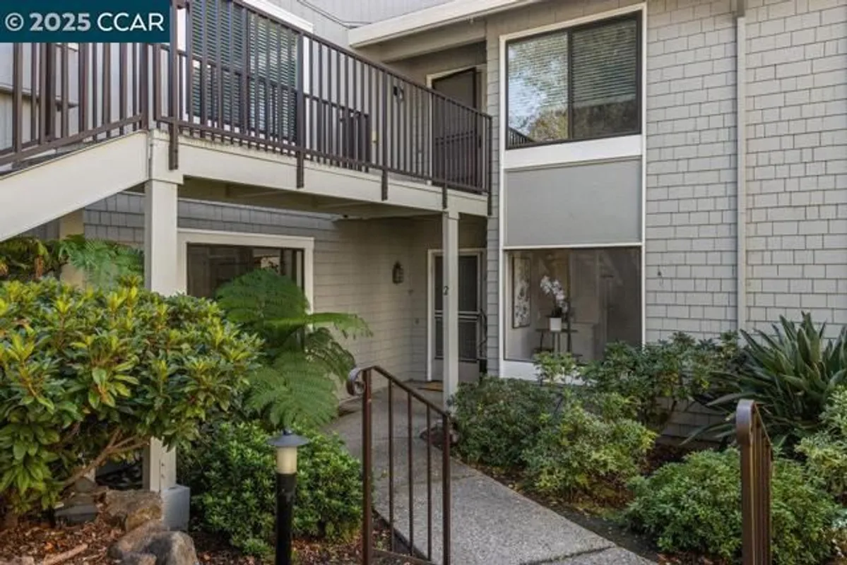 Property Slideshow image 1 of 60 | 3108 rossmoor pkwy 2, Walnut Creek, CA, 94595