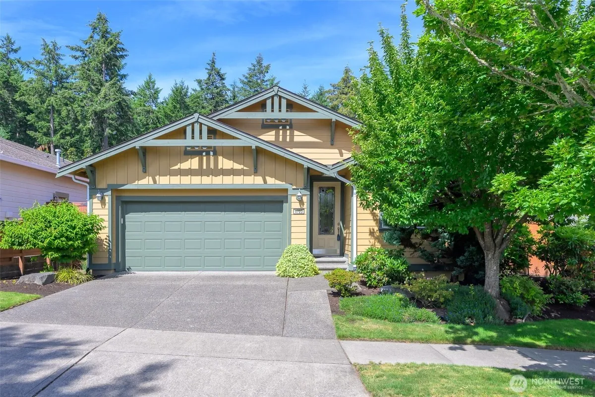Property Slideshow image 1 of 33 | 4723 bend ct, Lacey, WA, 98516