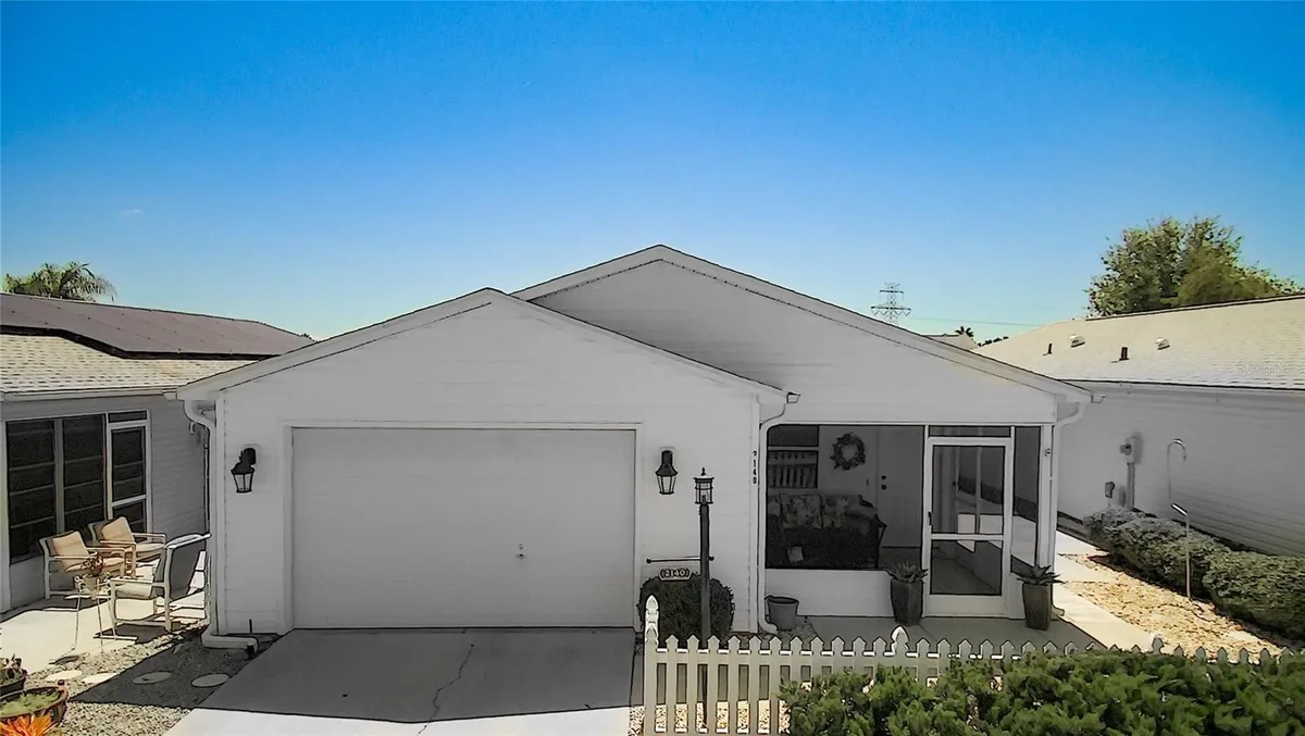 Property Slideshow image 1 of 42 | 2140 estevez dr, The Villages, FL, 32159