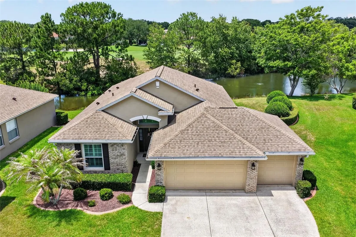 Property Slideshow image 1 of 48 | 8041 saint james way, Mount Dora, FL, 32757