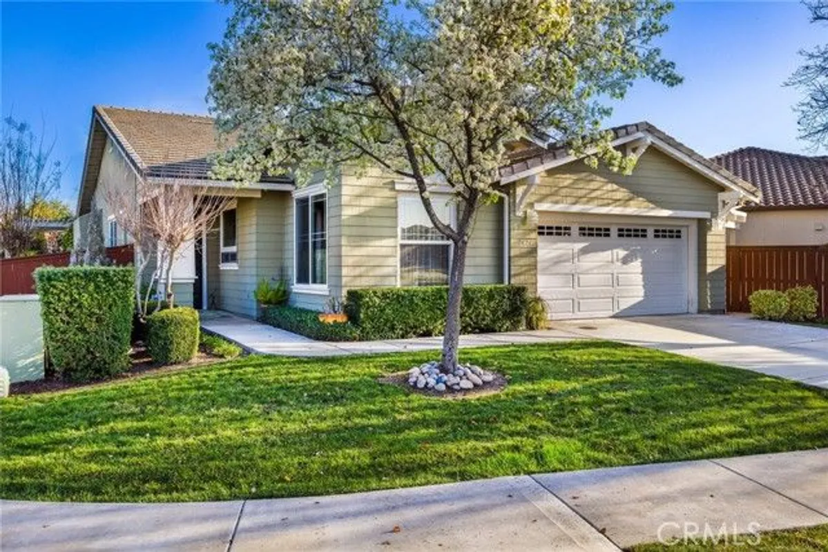 Property Slideshow image 1 of 27 | 2424 traditions loop, Paso Robles, CA, 93446
