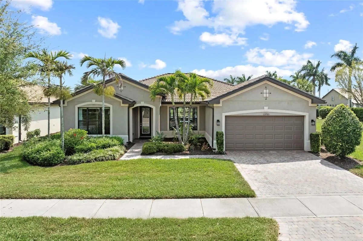 Property Slideshow image 1 of 100 | 13785 tomaro st, Venice, FL, 34293