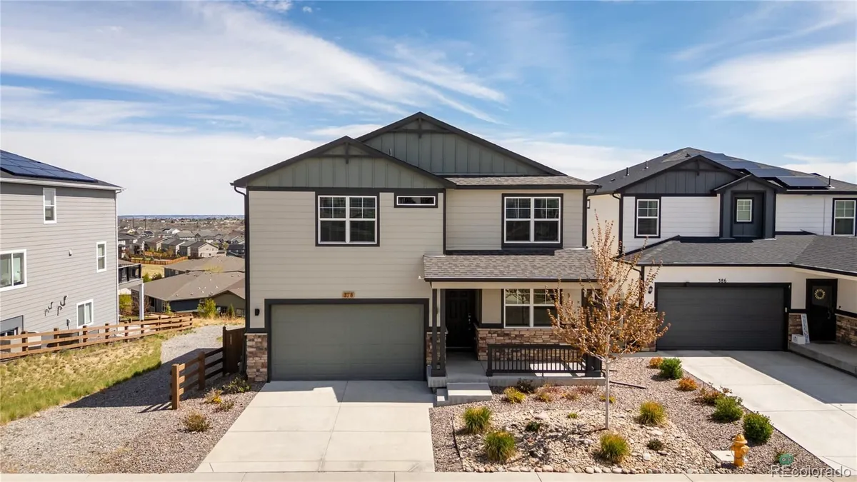 Property Slideshow image 1 of 31 | 378 silver rock trl, Castle Rock, CO, 80104