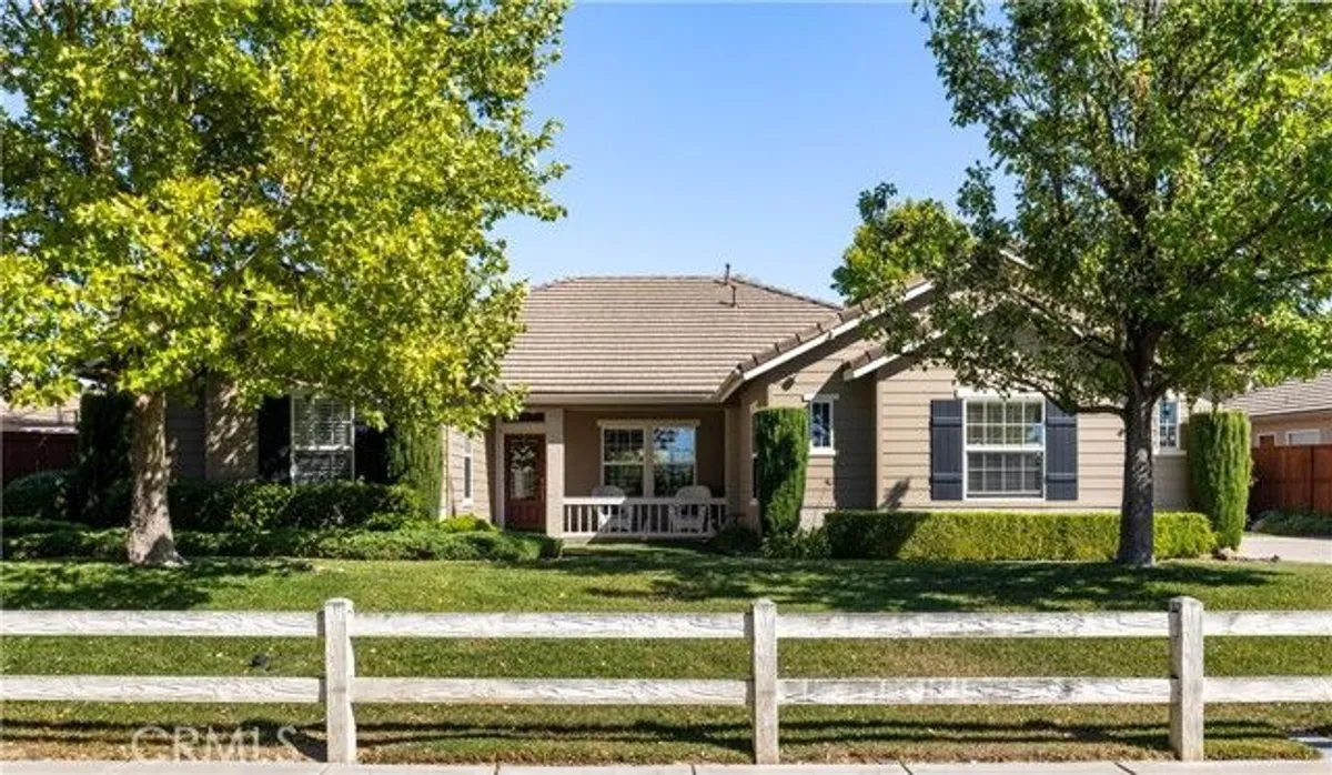 Property Slideshow image 1 of 60 | 660 river oaks dr, Paso Robles, CA, 93446