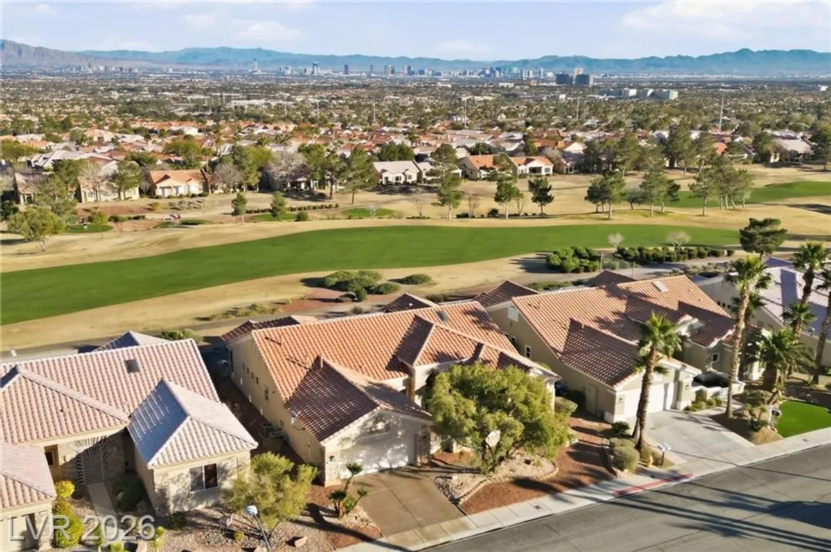 Property Slideshow image 1 of 98 | 2108 hot oak ridge st, Las Vegas, NV, 89134