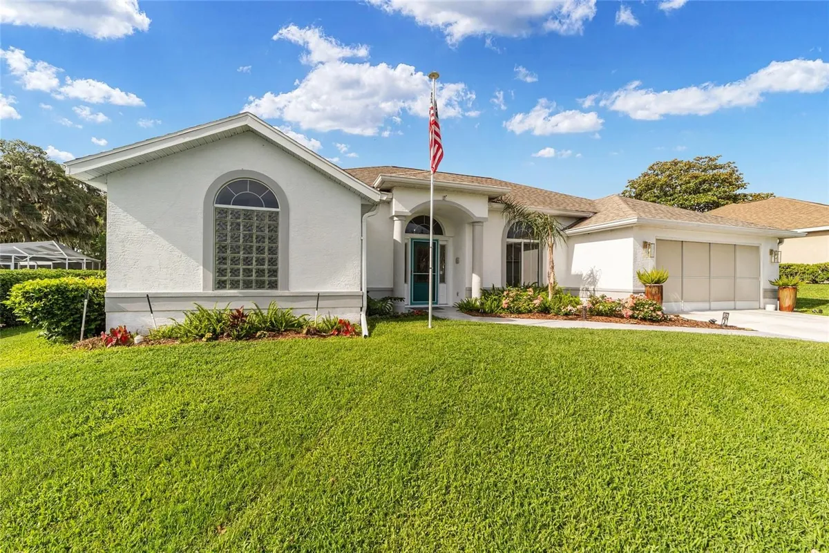 Property Slideshow image 1 of 70 | 5016 nw 18th st, Ocala, FL, 34482