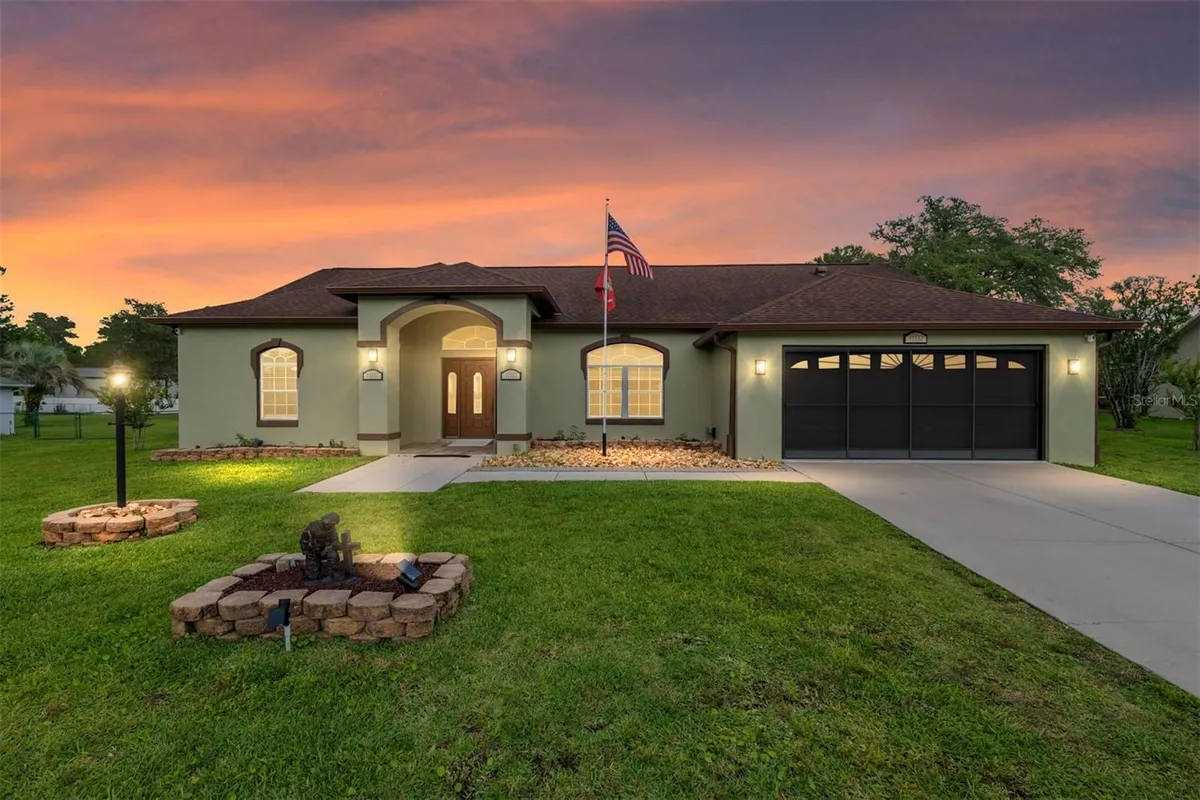 Property Slideshow image 1 of 92 | 11132 sw 53rd cir, Ocala, FL, 34476