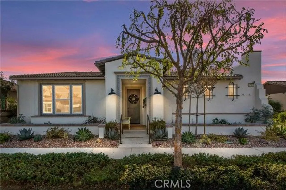 Property Slideshow image 1 of 39 | 4212 e sonrisa privado, Ontario, CA, 91761