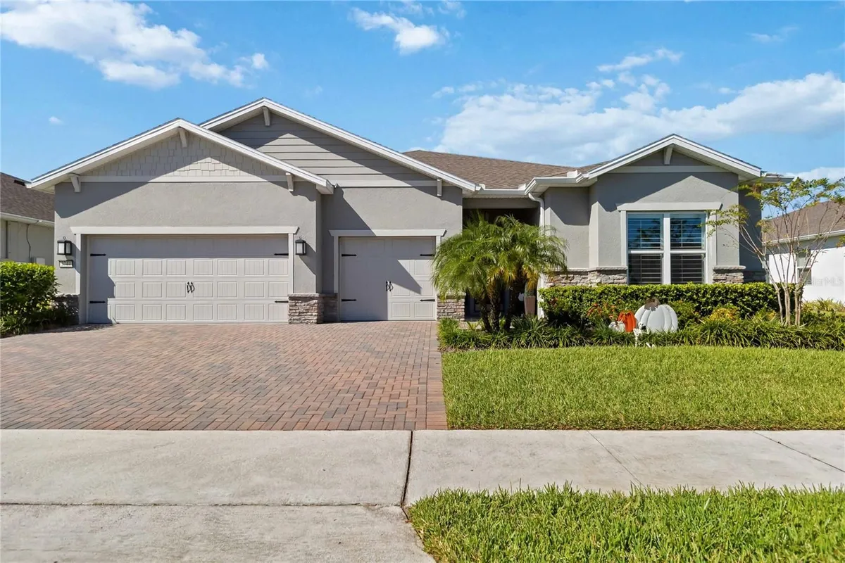 Property Slideshow image 1 of 49 | 2744 nature view rd, Saint Cloud, FL, 34771